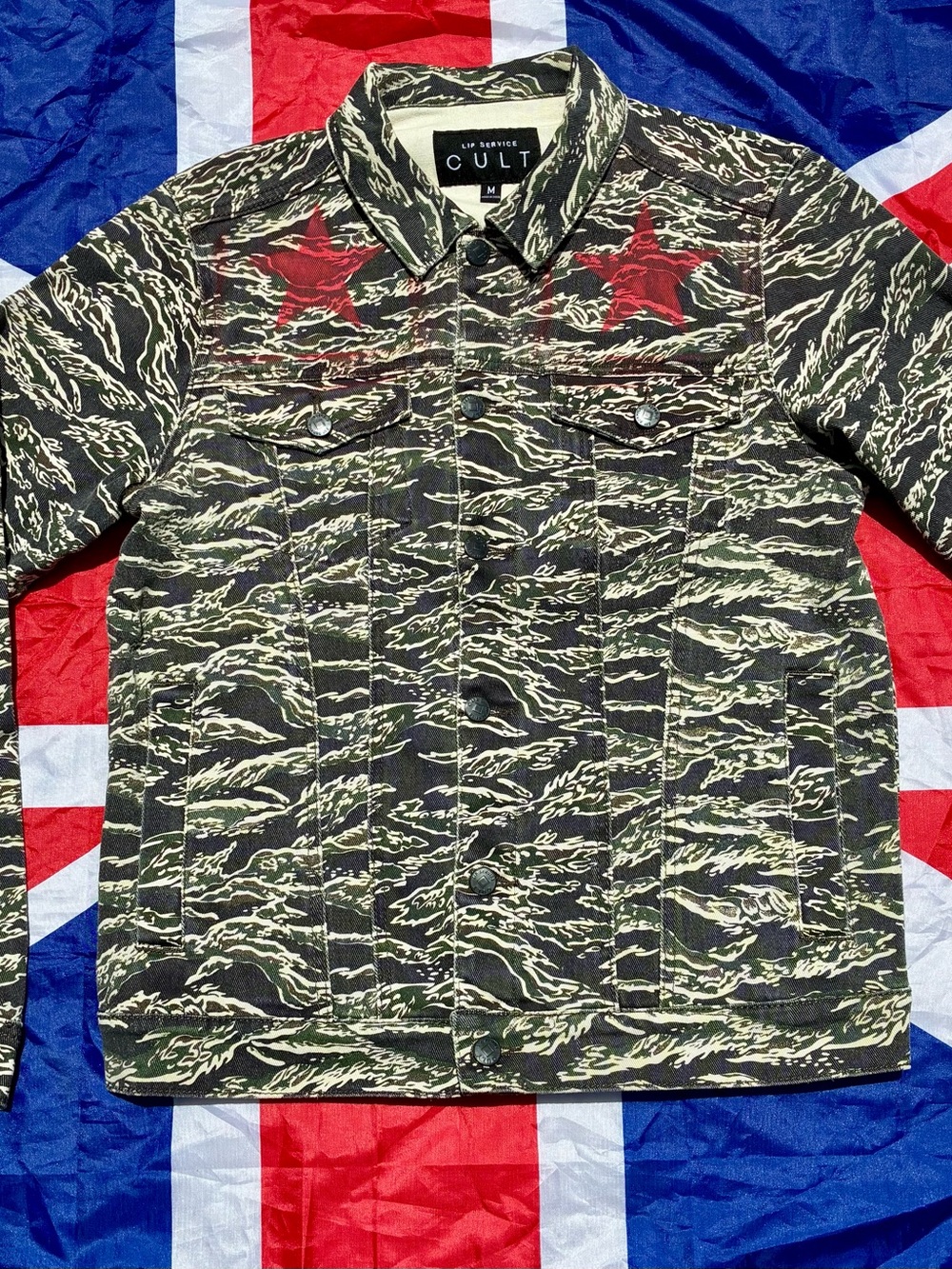 Men's Camouflage Print Custom Red Star Trucker Jacket with Red Star Back
